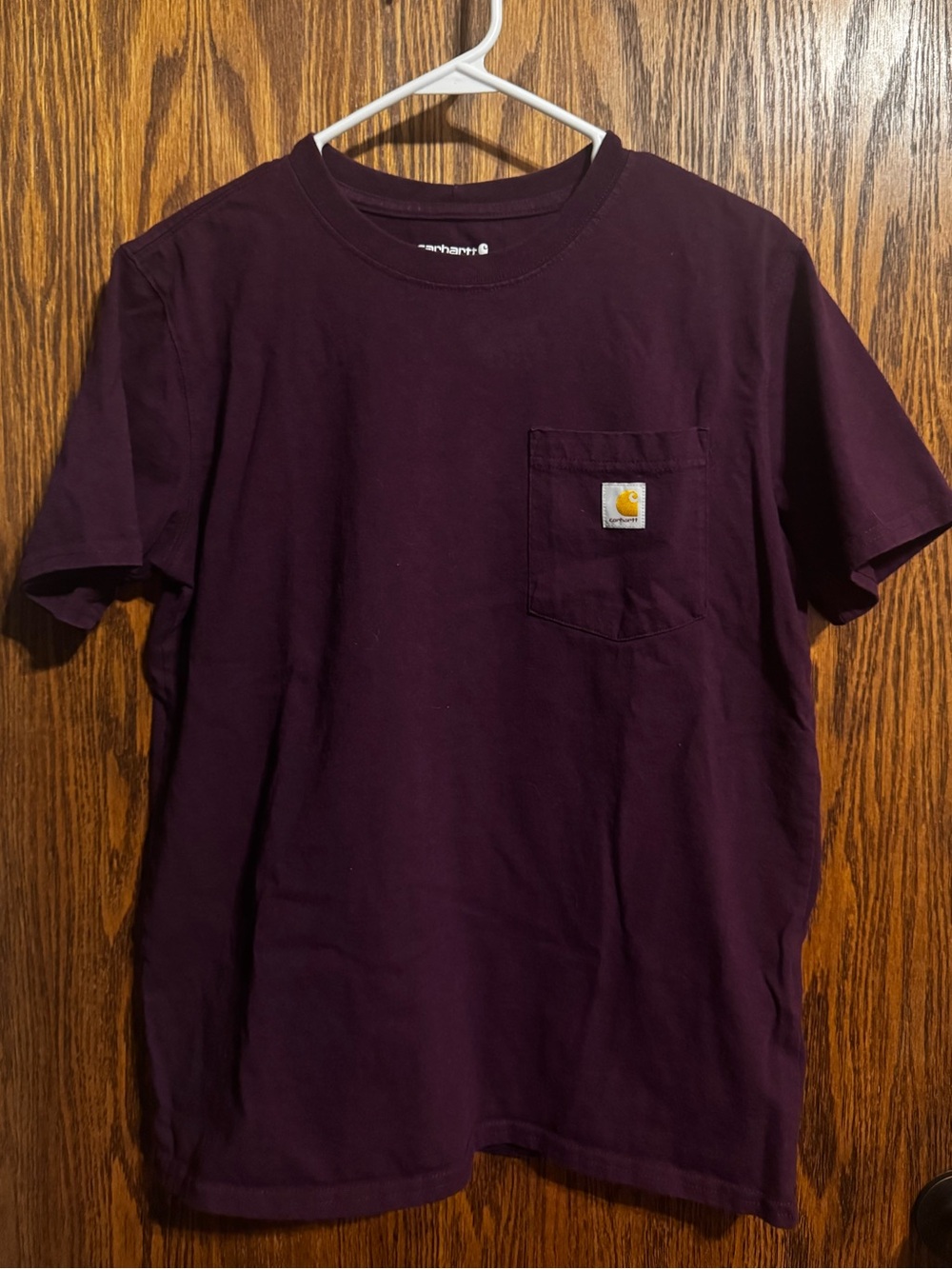 Carhartt Women’s Pocket T-Shirt in Plum